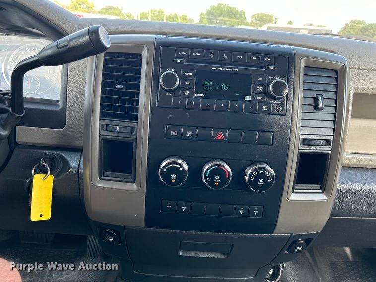 image for item EG0723 2012 Dodge Ram 5500HD utility / service truck