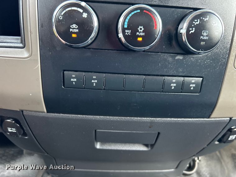 image for item EG0723 2012 Dodge Ram 5500HD utility / service truck