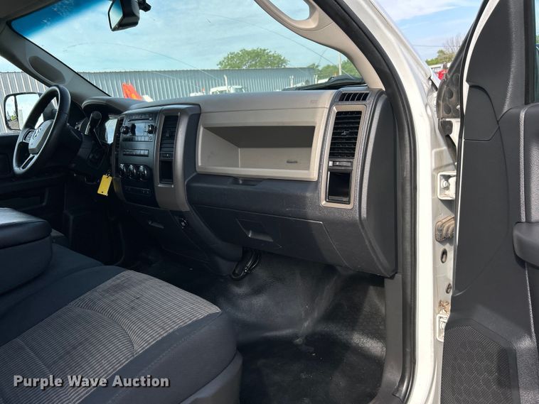 image for item EG0723 2012 Dodge Ram 5500HD utility / service truck