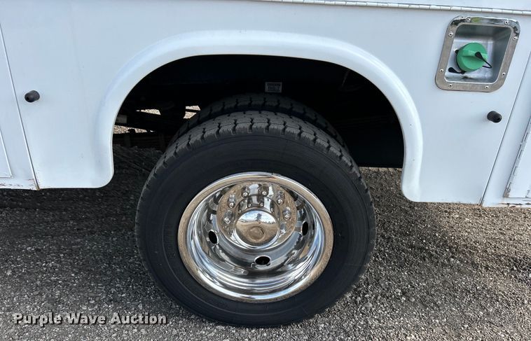 image for item EG0723 2012 Dodge Ram 5500HD utility / service truck