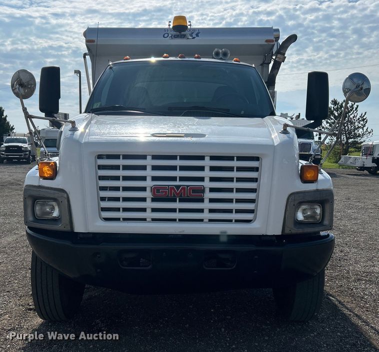 image for item EG0760 2007 GMC C8500 dump truck