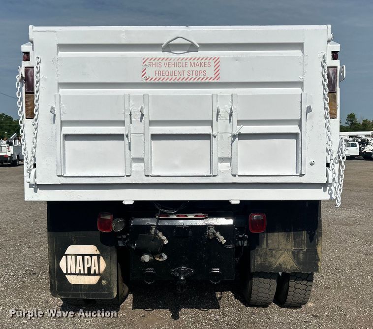 image for item EG0760 2007 GMC C8500 dump truck