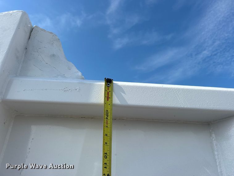 image for item EG0760 2007 GMC C8500 dump truck