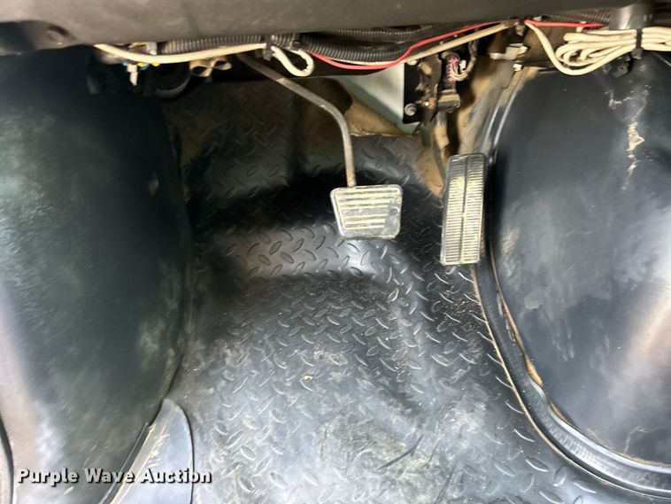 image for item EG0760 2007 GMC C8500 dump truck