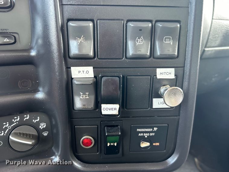 image for item EG0760 2007 GMC C8500 dump truck