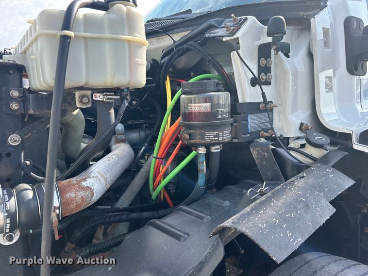 image for item EG0760 2007 GMC C8500 dump truck