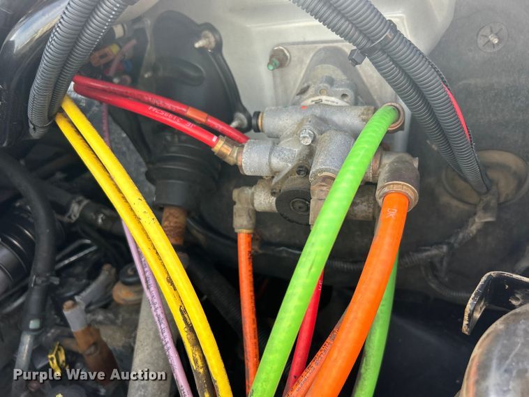 image for item EG0760 2007 GMC C8500 dump truck