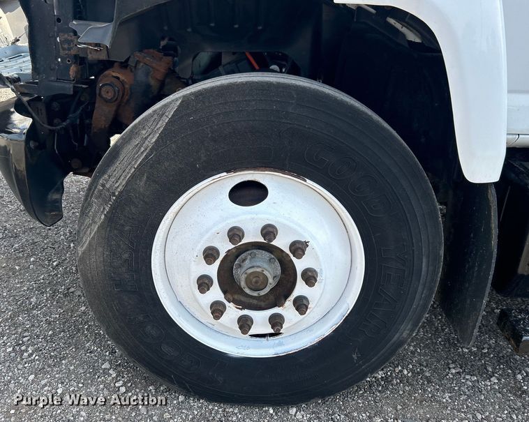 image for item EG0760 2007 GMC C8500 dump truck