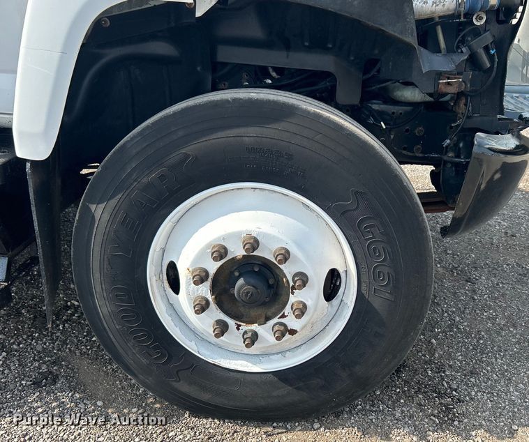 image for item EG0760 2007 GMC C8500 dump truck