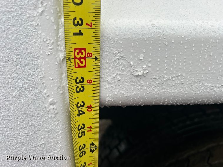 image for item EG0831 2011 International  7600 SBA dump truck