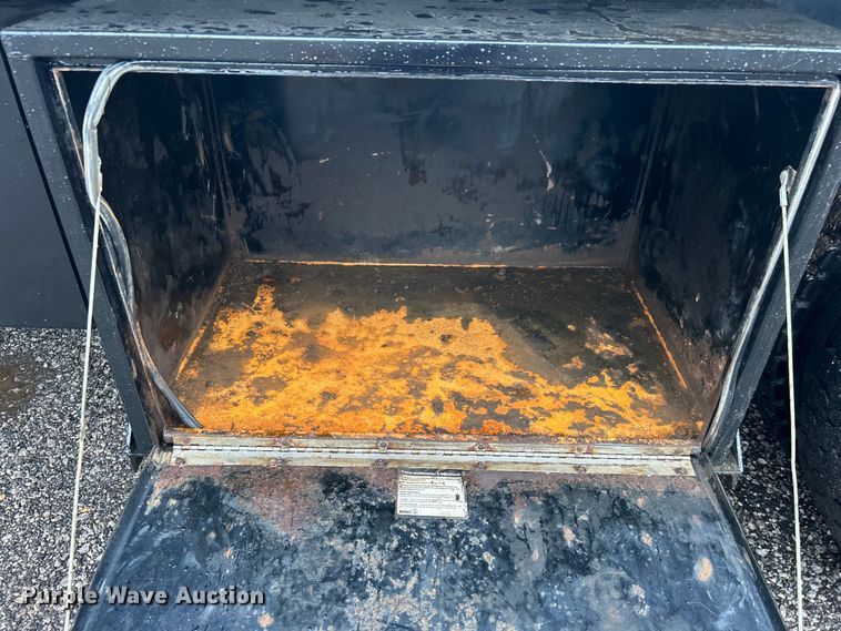 image for item EG0831 2011 International  7600 SBA dump truck