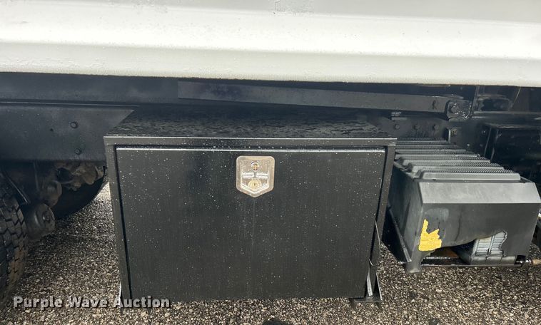 image for item EG0831 2011 International  7600 SBA dump truck