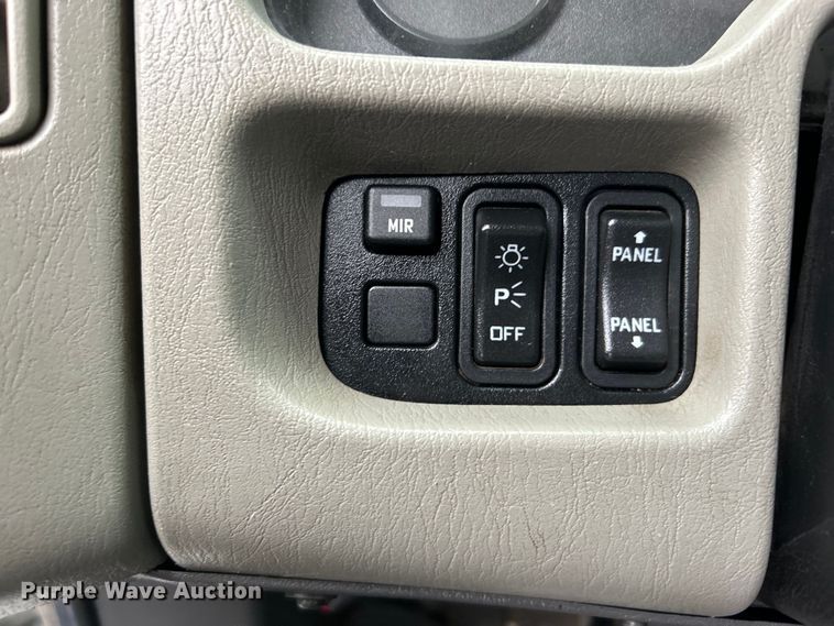 image for item EG0831 2011 International  7600 SBA dump truck