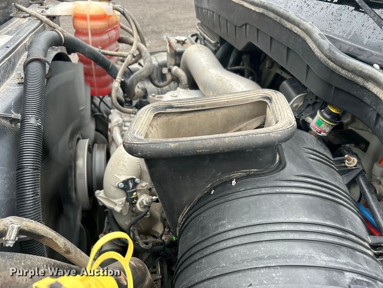 image for item EG0831 2011 International  7600 SBA dump truck