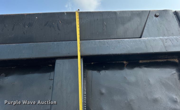 image for item EG0874 1995 Freightliner  FLD dump truck