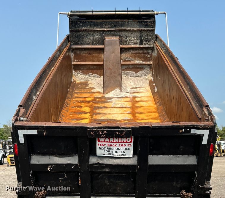 image for item EG0874 1995 Freightliner  FLD dump truck