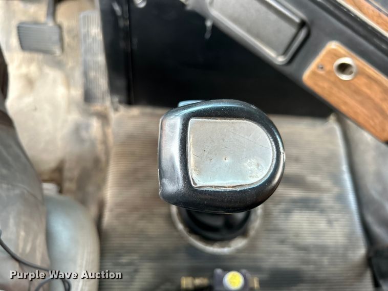 image for item EG0874 1995 Freightliner  FLD dump truck