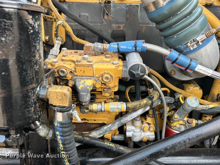 image for item EG0874 1995 Freightliner  FLD dump truck