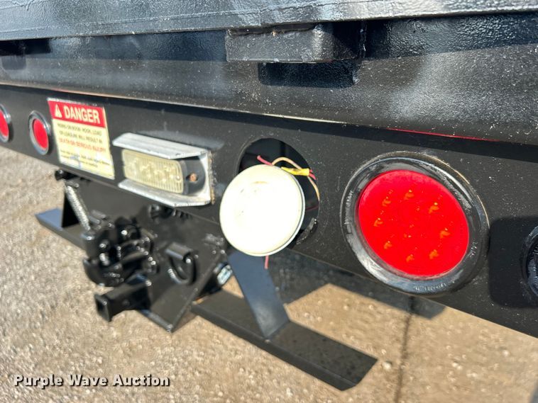 image for item EG0910 2008 International  Work Star 7400 crane truck