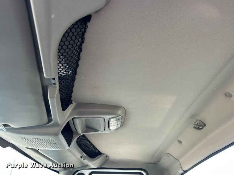 image for item EG0910 2008 International  Work Star 7400 crane truck