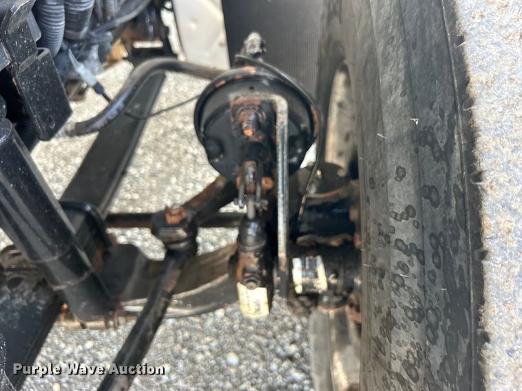 image for item EG0910 2008 International  Work Star 7400 crane truck