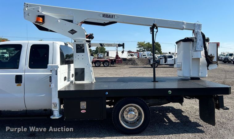 image for item EG0934 2012 Ford F550 Super Duty XL bucket truck
