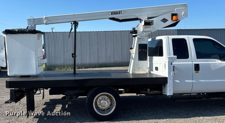 image for item EG0934 2012 Ford F550 Super Duty XL bucket truck