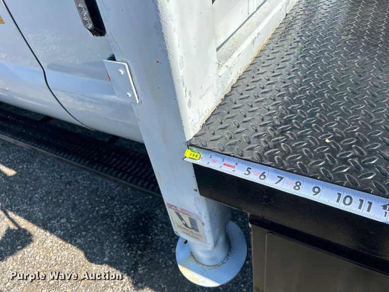 image for item EG0934 2012 Ford F550 Super Duty XL bucket truck