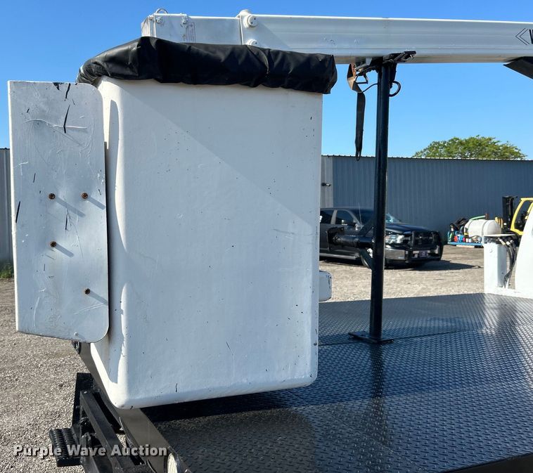 image for item EG0934 2012 Ford F550 Super Duty XL bucket truck