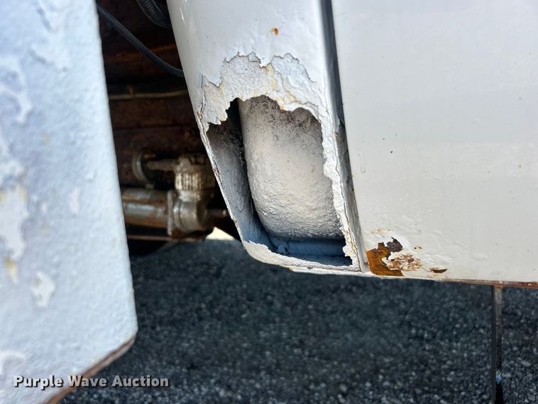 image for item EG0934 2012 Ford F550 Super Duty XL bucket truck