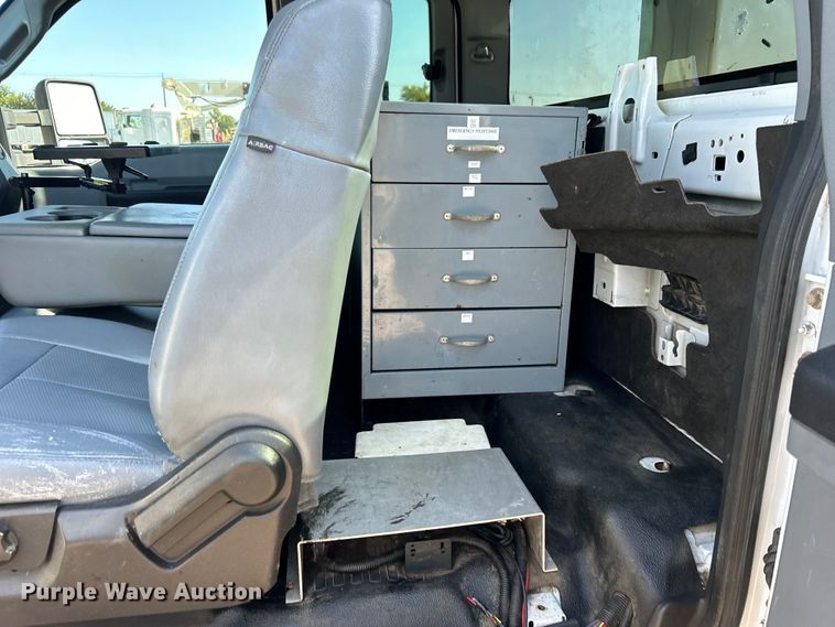 image for item EG0934 2012 Ford F550 Super Duty XL bucket truck