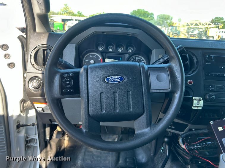 image for item EG0934 2012 Ford F550 Super Duty XL bucket truck