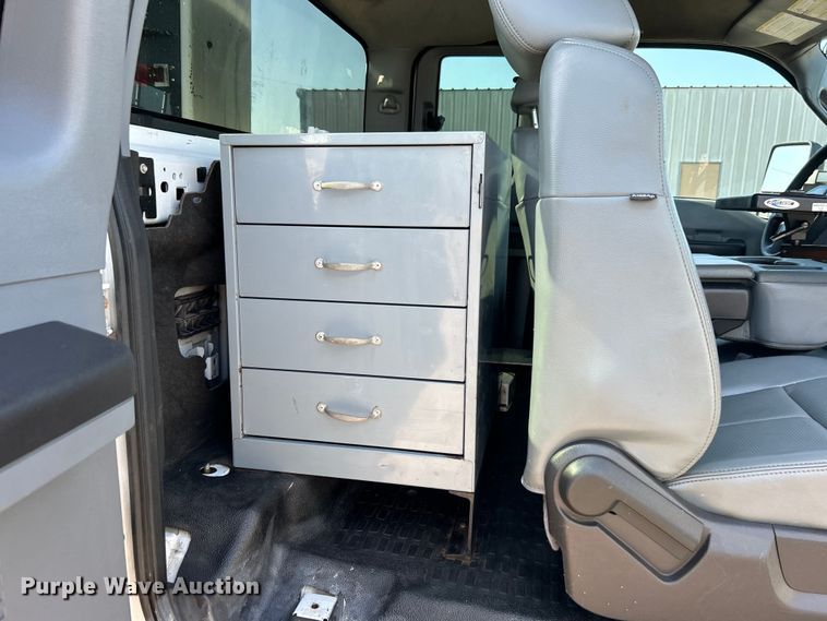 image for item EG0934 2012 Ford F550 Super Duty XL bucket truck