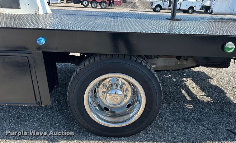 image for item EG0934 2012 Ford F550 Super Duty XL bucket truck