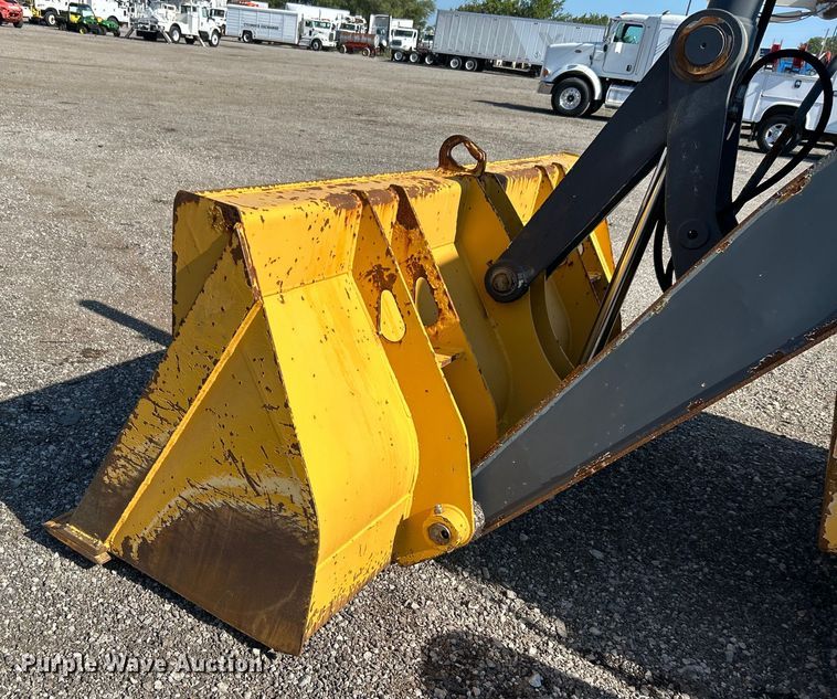 image for item EG0935 2010 John Deere 310J backhoe
