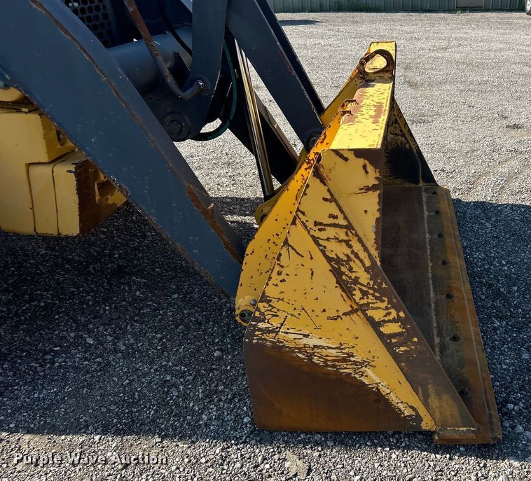 image for item EG0935 2010 John Deere 310J backhoe