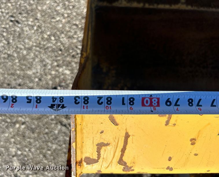 image for item EG0935 2010 John Deere 310J backhoe