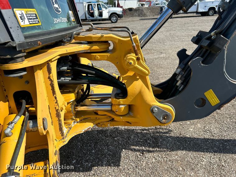 image for item EG0935 2010 John Deere 310J backhoe