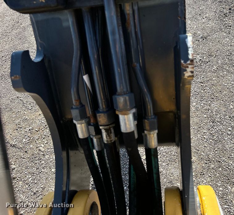 image for item EG0935 2010 John Deere 310J backhoe