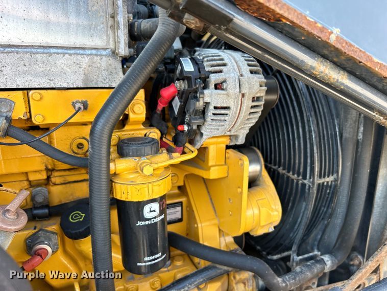 image for item EG0935 2010 John Deere 310J backhoe