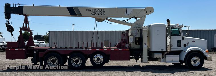 image for item EG0940 2009 Peterbilt  365 crane truck