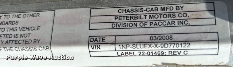 image for item EG0940 2009 Peterbilt  365 crane truck