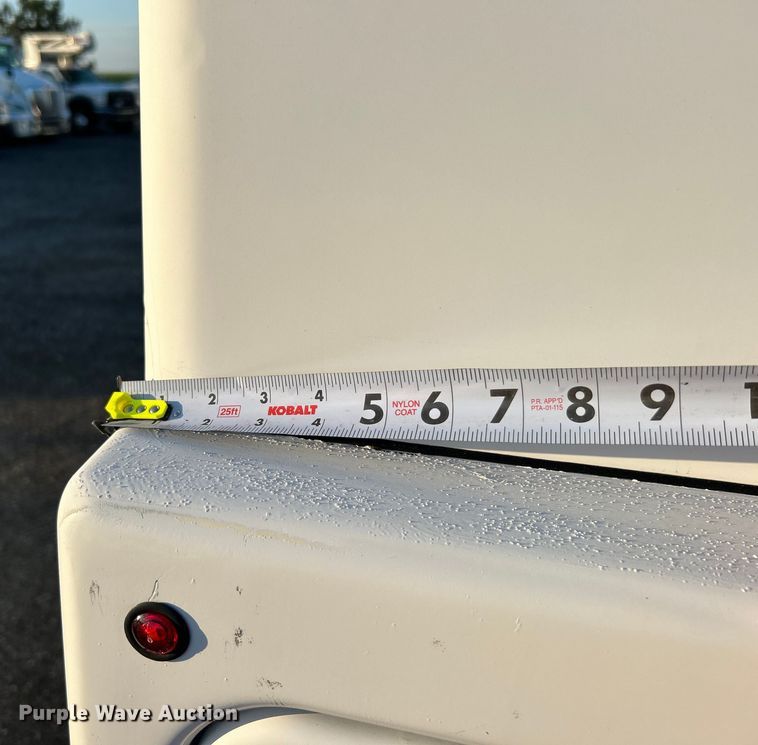 image for item EG0941 2011 Ford F350 Super Duty  SuperCab utility bed pickup truck