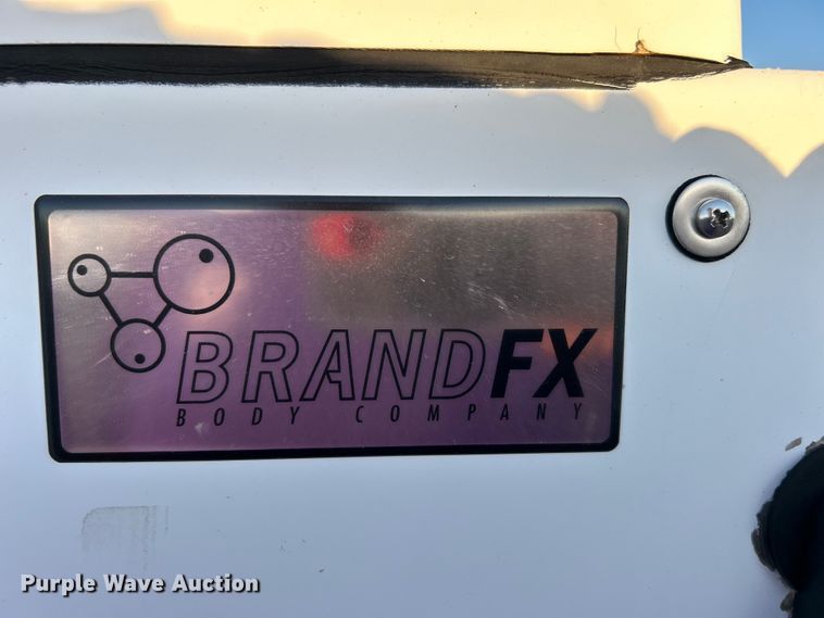 image for item EG0941 2011 Ford F350 Super Duty  SuperCab utility bed pickup truck