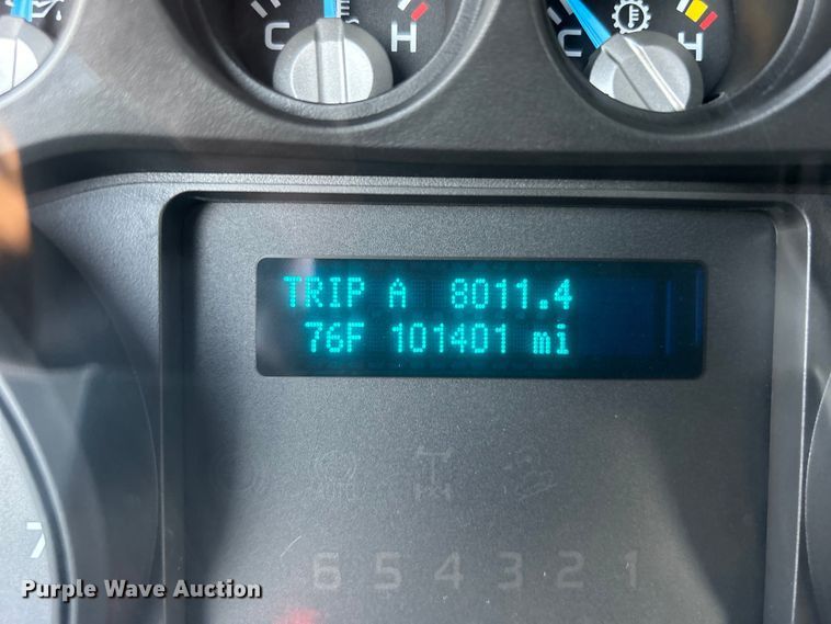 image for item EG0941 2011 Ford F350 Super Duty  SuperCab utility bed pickup truck