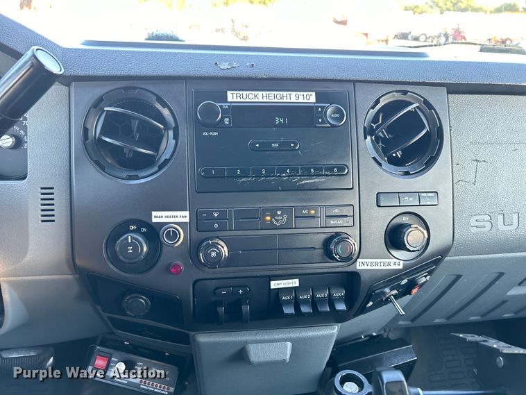 image for item EG0941 2011 Ford F350 Super Duty  SuperCab utility bed pickup truck