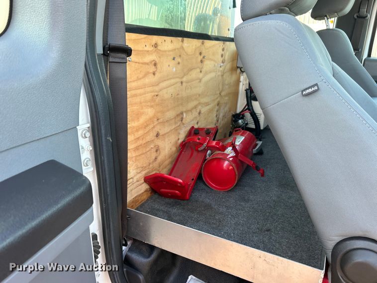 image for item EG0941 2011 Ford F350 Super Duty  SuperCab utility bed pickup truck