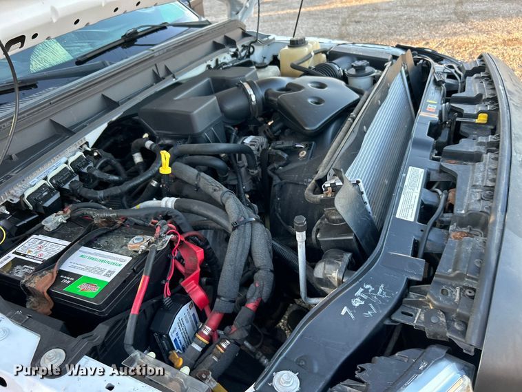 image for item EG0941 2011 Ford F350 Super Duty  SuperCab utility bed pickup truck