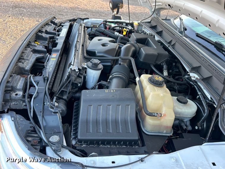 image for item EG0941 2011 Ford F350 Super Duty  SuperCab utility bed pickup truck