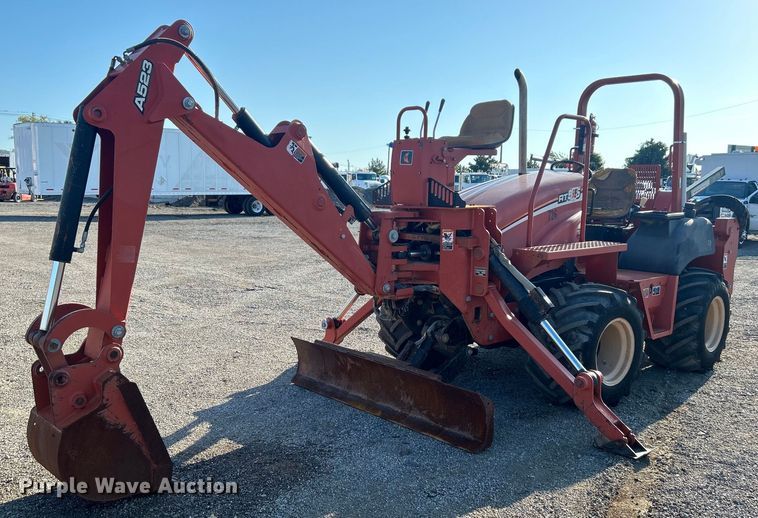 image for item EG0943 2006 Ditch Witch RT55 trencher